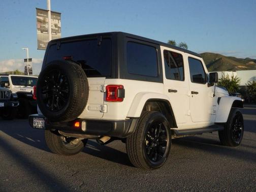2022 Jeep Wrangler Unlimited 4xe Sahara