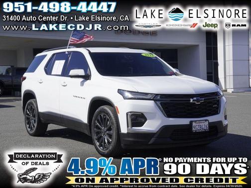 Summit White 2023 Chevrolet Traverse RS