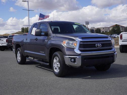 Attitude Black Metallic 2015 Toyota Tundra SR5