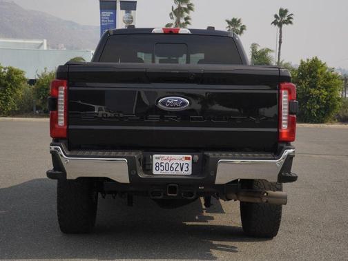 2023 Ford F-350 Lariat Super Duty