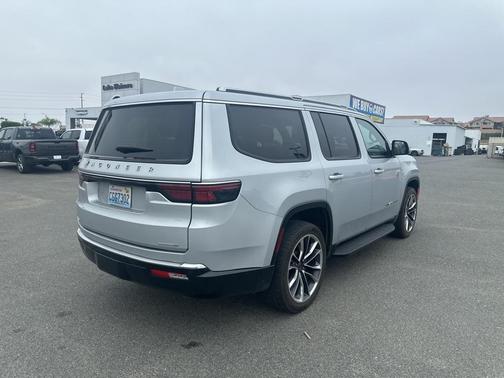 2022 Jeep Wagoneer Series II