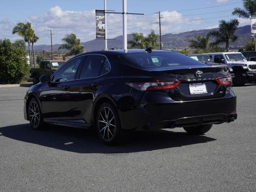 Midnight Black Metallic 2023 Toyota Camry SE