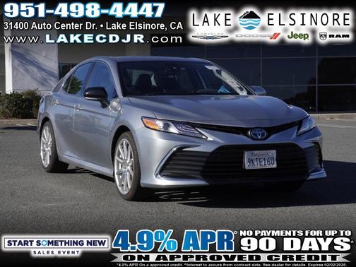 2024 Toyota Camry Hybrid XLE