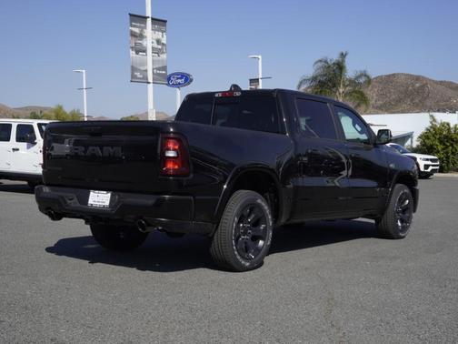 Diamond Black 2026 RAM 1500 Big Horn/Lone Star
