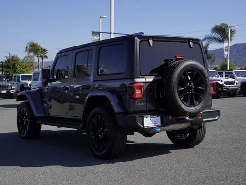 Granite Crystal Clearcoat Metallic 2022 Jeep Wrangler Unlimited 4xe Sahara