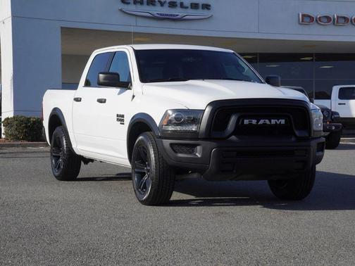 2024 RAM 1500 Classic SLT
