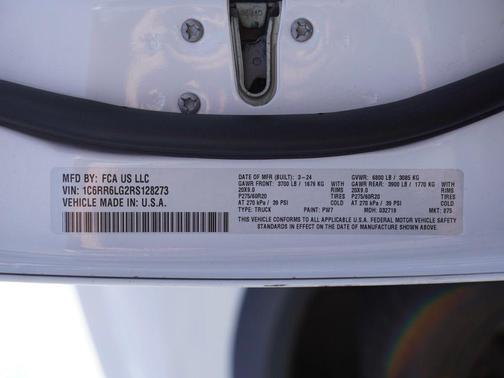 2024 RAM 1500 Classic SLT