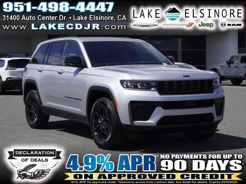 Silver Zynith 2026 Jeep Grand Cherokee Laredo