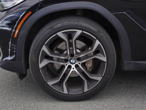 Jet Black 2022 BMW X6 xDrive40i