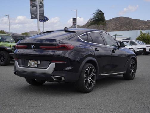 Jet Black 2022 BMW X6 xDrive40i