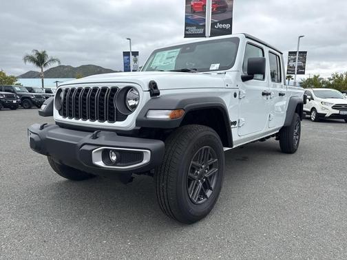 2025 Jeep Gladiator Sport