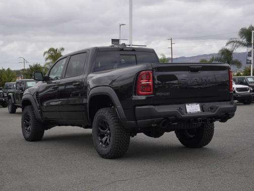 Diamond Black 2026 RAM 1500 RHO