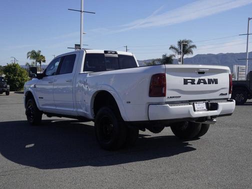 Bright White Clearcoat 2026 RAM 3500 Limited