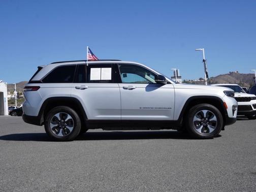 2023 Jeep Grand Cherokee 4xe Base