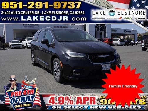 2021 Chrysler Pacifica Hybrid Touring L