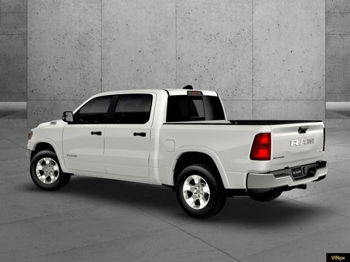 Bright White Clearcoat 2026 RAM 1500 Big Horn/Lone Star
