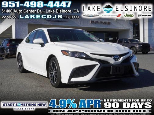 2024 Toyota Camry SE