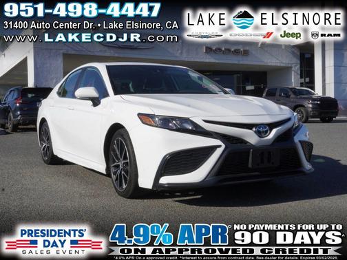 2024 Toyota Camry SE