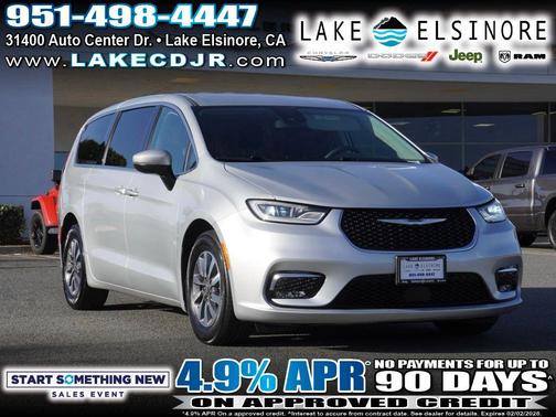 2023 Chrysler Pacifica Hybrid Touring L