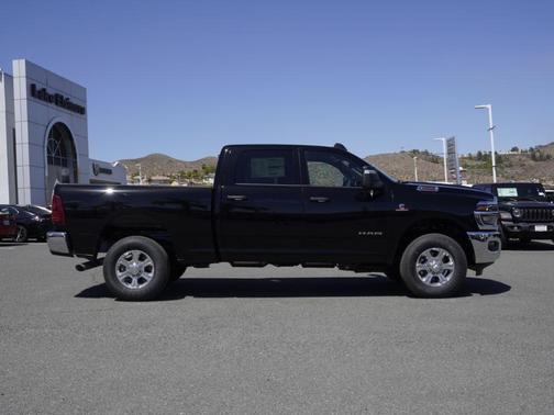 Diamond Black 2026 RAM 2500 Big Horn