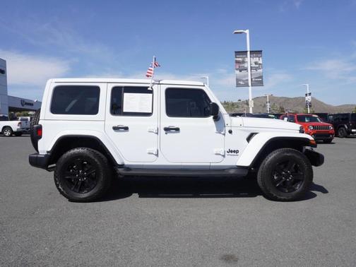 2021 Jeep Wrangler Unlimited Sahara Altitude