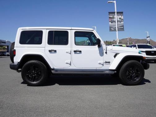 2021 Jeep Wrangler Unlimited Sahara Altitude