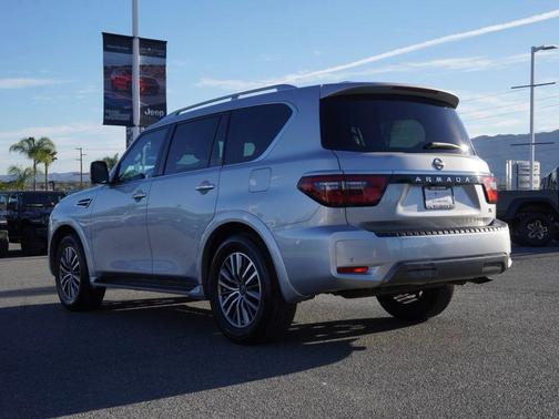 2024 Nissan Armada SL