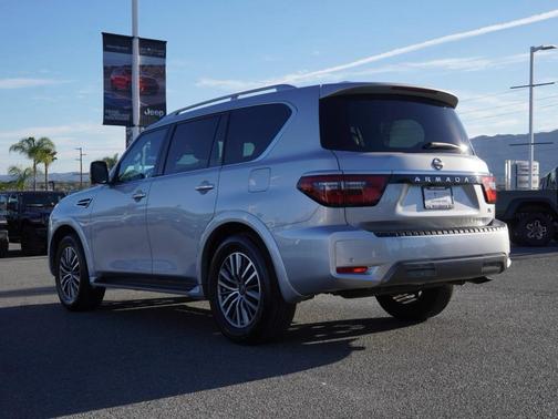 2024 Nissan Armada SL