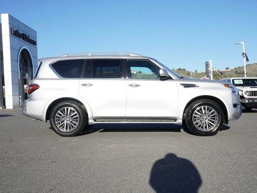 2024 Nissan Armada SL