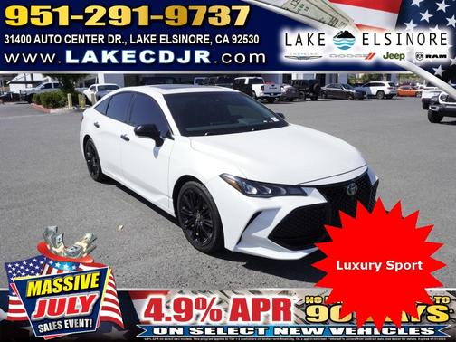 2022 Toyota Avalon Hybrid XSE Nightshade