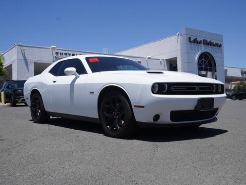 2015 Dodge Challenger R/T Plus