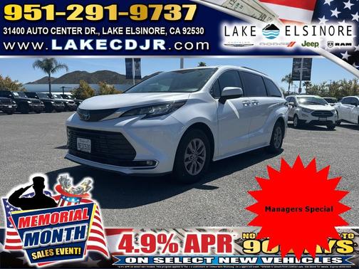 2023 Toyota Sienna XLE