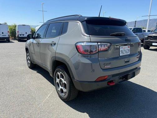 Sting Gray Clearcoat 2022 Jeep Compass Trailhawk