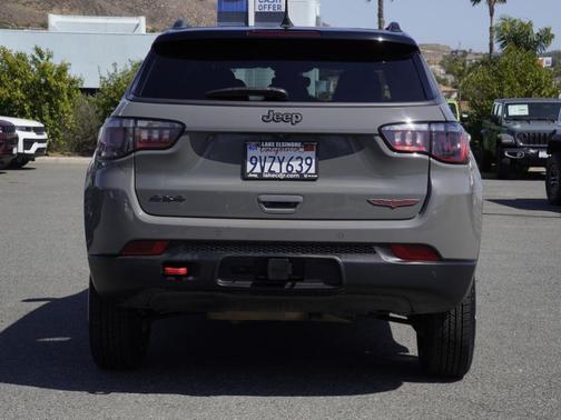Sting Gray Clearcoat 2022 Jeep Compass Trailhawk
