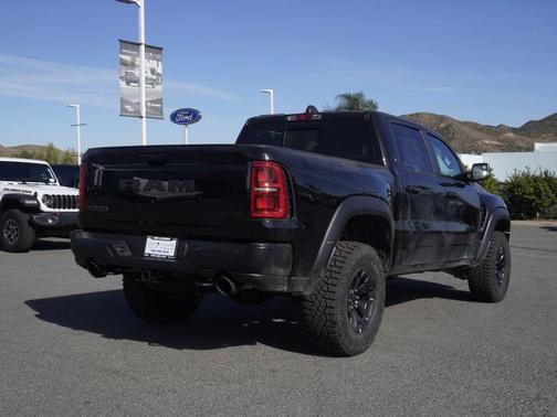 Diamond Black 2026 RAM 1500 RHO