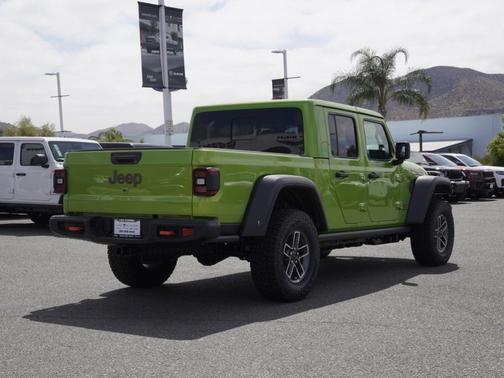 Mojito! Clearcoat 2026 Jeep Gladiator Mojave