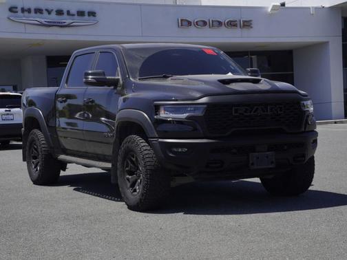 Diamond Black 2025 RAM 1500 RHO