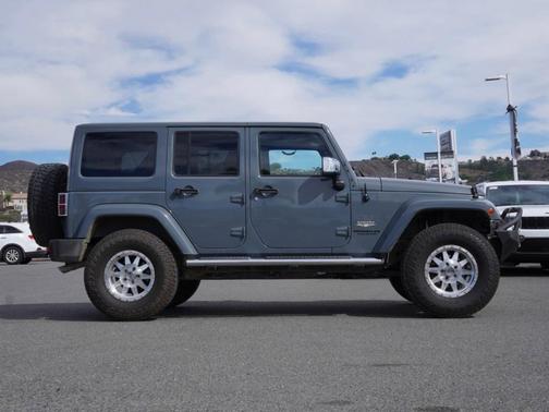2015 Jeep Wrangler Unlimited Sahara
