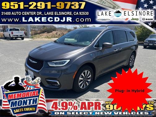 2021 Chrysler Pacifica Hybrid Touring L