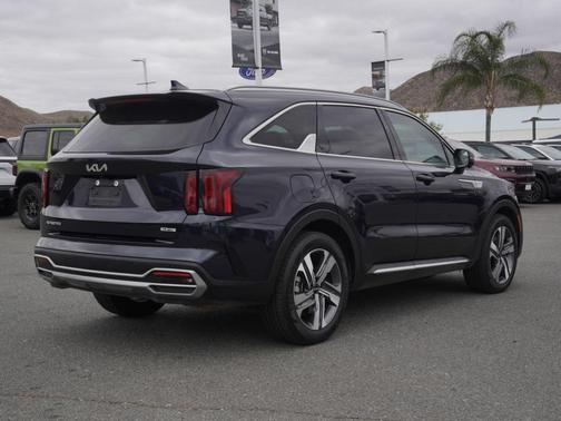 Gravity Blue 2023 Kia Sorento Plug-In Hybrid SX Prestige