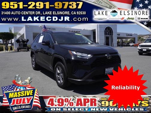 2022 Toyota RAV4 XLE