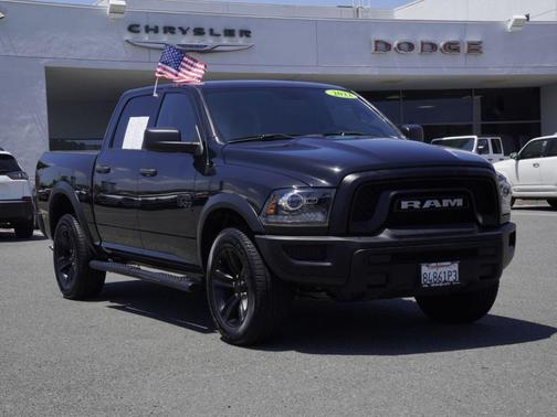 Diamond Black 2022 RAM 1500 Classic SLT