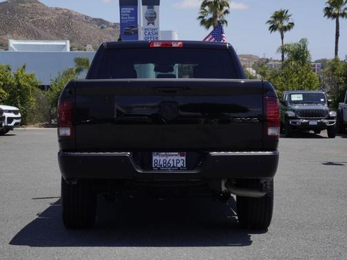 Diamond Black 2022 RAM 1500 Classic SLT