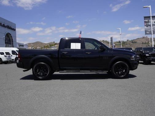 Diamond Black 2022 RAM 1500 Classic SLT
