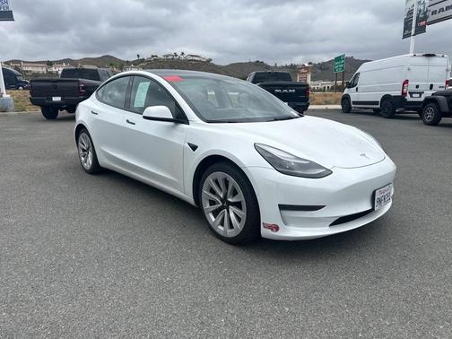 2022 Tesla Model 3 Base