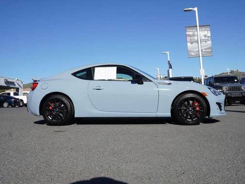 2019 Subaru BRZ Series.Gray