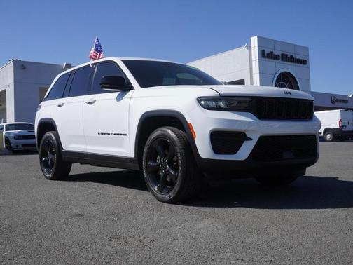 2023 Jeep Grand Cherokee Altitude