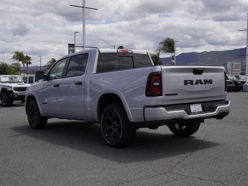 Silver Zynith 2026 RAM 1500 Big Horn/Lone Star