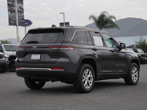 2022 Jeep Grand Cherokee Limited