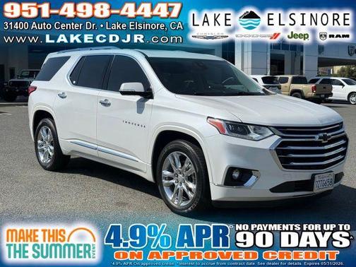 Iridescent Pearl Tricoat 2018 Chevrolet Traverse High Country